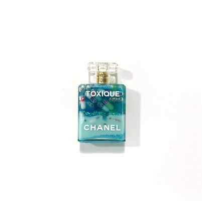 Toxique Chanel (bleu) by Emma Gibbons
